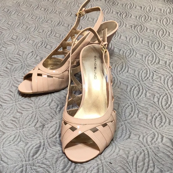 Bandolino Shoes - Bandolino Jorkins light pink heels.
